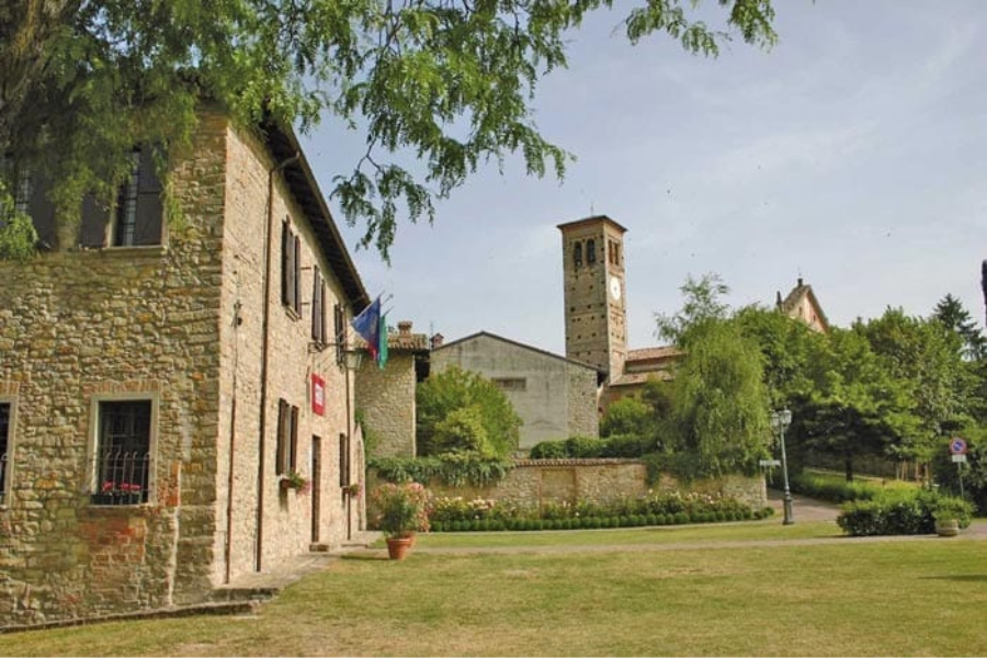 Borgo Di Fortunago Municipio - Vivioltrepò