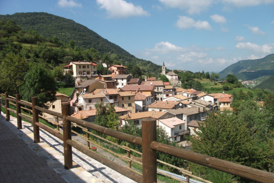 Panorama del Borgo di Santa Margherita di Staffora in Oltrepo Pavese - ViviOltrepò