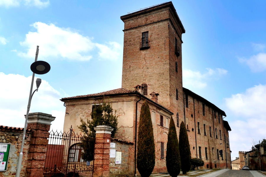 Castello Beccaria di Montebello della Battaglia