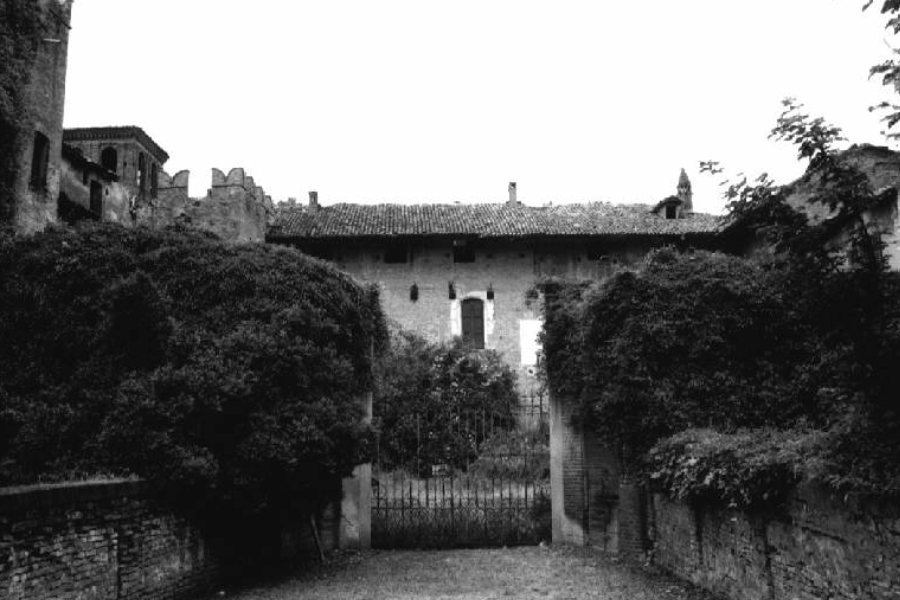 Castello di Pinarolo Po - Oltrepo Pavese