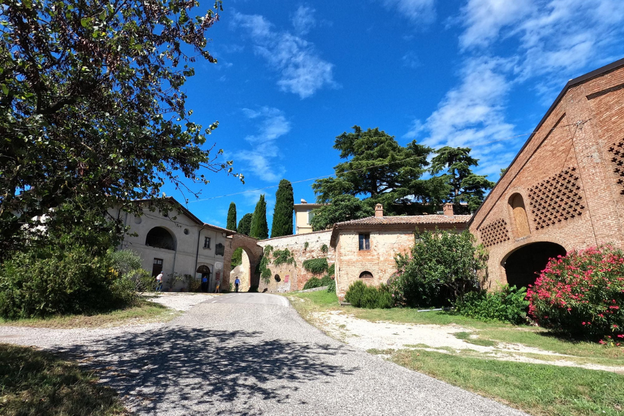Castello di oliva Gessi - Oltrepo Pavese